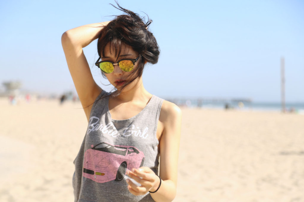 asian fashion blogger, fblogger, la, los angeles, venice beach, tourist, fun, beach outfit, beach style, tall blogger, chinese, miss asia america, boyfriend jeans, denim, sunglasses, chic, classy style, fashion, outfit, ootd, barbie, tank top, asian girl, china, korea, style, kstyle,